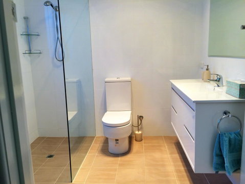 City Lights - Whitsundays Accommodation 14