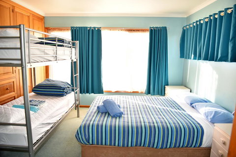 Bicheno Backpackers - Whitsundays Accommodation 13