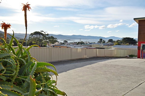 Bicheno Backpackers - Whitsundays Accommodation 24