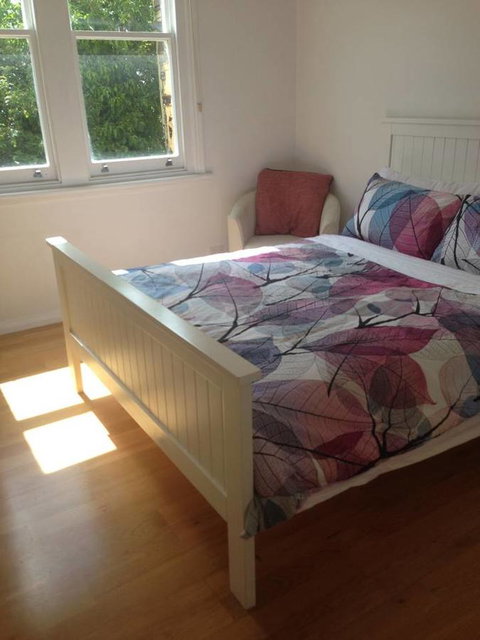 Hobart Colonial Apartment - Whitsundays Accommodation 4