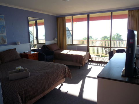 Swansea Motor Inn Tasmania - Whitsundays Accommodation 25