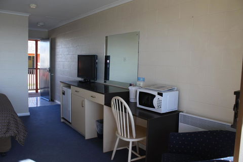 Swansea Motor Inn Tasmania - Whitsundays Accommodation 42