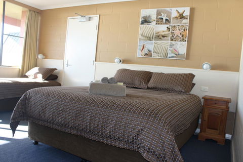 Swansea Motor Inn Tasmania - Whitsundays Accommodation 40