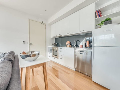 Marina View Apartment - Whitsundays Accommodation 10