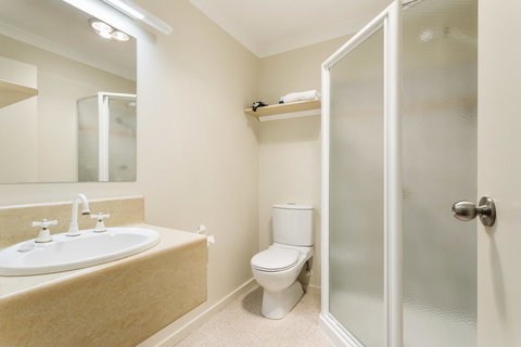 Cradle Mountain Hotel - Whitsundays Accommodation 12