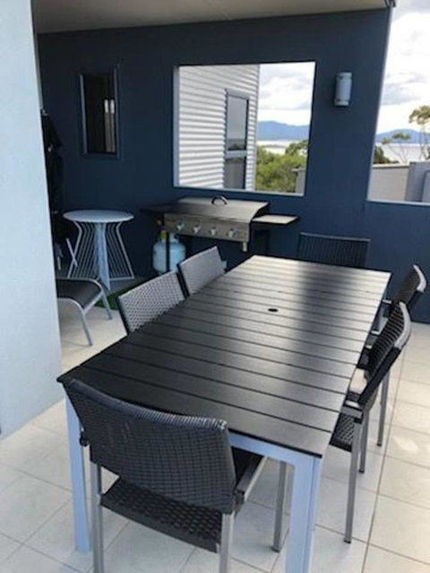 Bicheno Views On Douglas - Whitsundays Accommodation 11