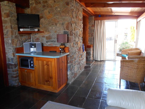 Tidelines Of Bicheno - Whitsundays Accommodation 5