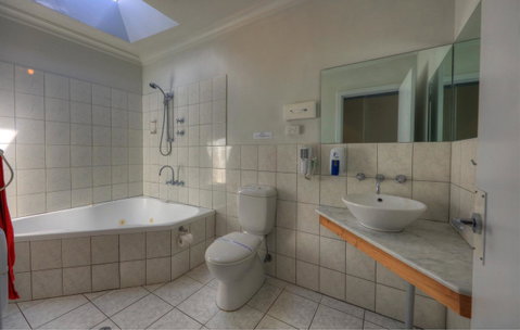 Port Arthur Motor Inn - Whitsundays Accommodation 11