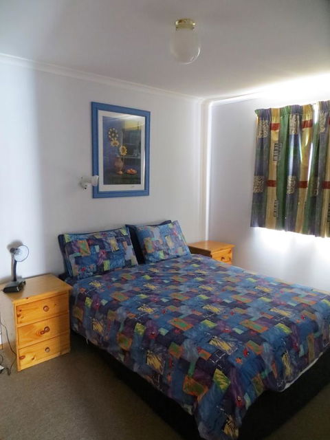 Orford Prosser Holiday Units - Whitsundays Accommodation 14