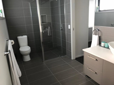 Self Contained Beach View Apartment - Whitsundays Accommodation 10