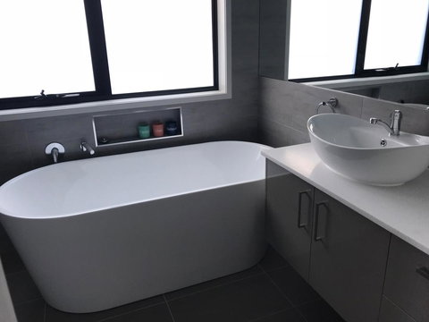 Self Contained Beach View Apartment - Whitsundays Accommodation 9