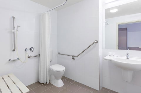 Travelodge Hotel Hobart Airport - Whitsundays Accommodation 5
