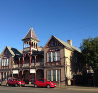 Arthouse Hostel - Whitsundays Accommodation