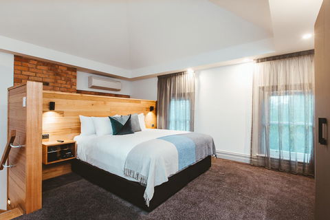 Maylands Lodge - Whitsundays Accommodation 2