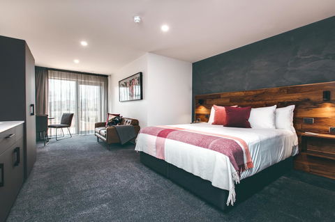 Maylands Lodge - Whitsundays Accommodation 37