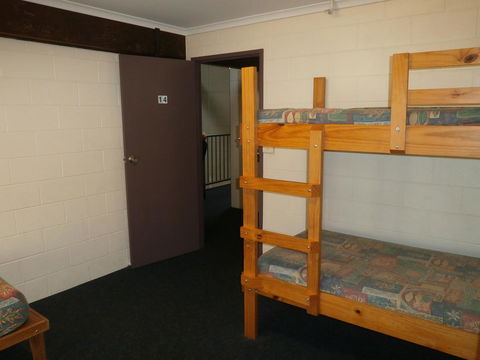 Launceston Backpackers - Whitsundays Accommodation 34