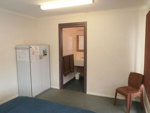 Launceston Backpackers - Whitsundays Accommodation 13