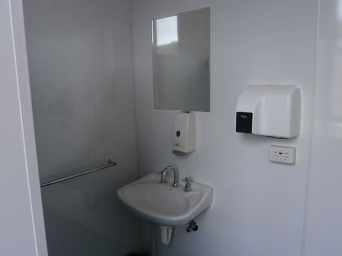 Launceston Backpackers - Whitsundays Accommodation 12