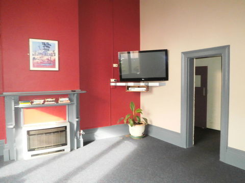 Launceston Backpackers - Whitsundays Accommodation 7