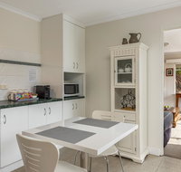 Moonrise View Apartment - Whitsundays Accommodation