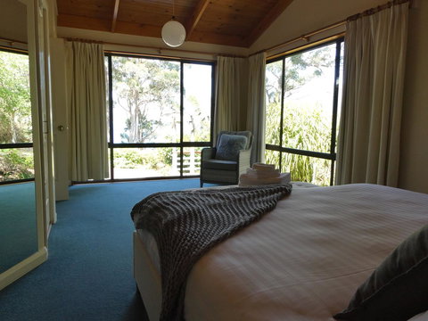 Osprey Lodge & Bungalow - Whitsundays Accommodation 14