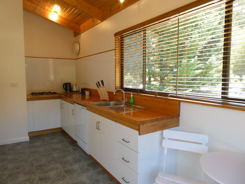 Osprey Lodge & Bungalow - Whitsundays Accommodation 12