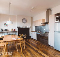 Devine Stays - Westside Apartment on Elizabeth - Whitsundays Accommodation