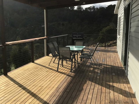 Derby Digs Cottage - Whitsundays Accommodation 10