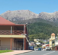 Mt Lyell Motor Inn - Whitsundays Accommodation