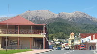 Mt Lyell Motor Inn