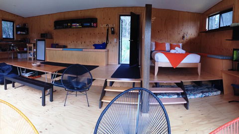 BAY OF FIRES ECO HUT Off Grid Experience At Binalong Bay - Whitsundays Accommodation 8