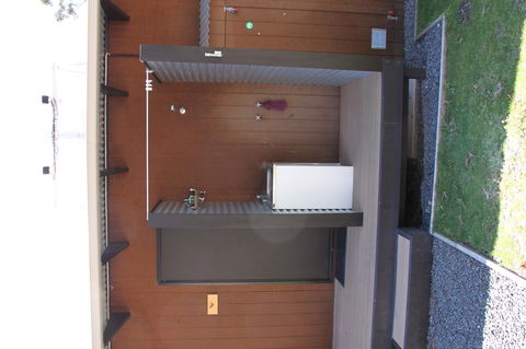 BAY OF FIRES ECO HUT Off Grid Experience At Binalong Bay - Whitsundays Accommodation 1