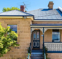 WEST NEST  Classic 3BR Hobart Terrace BEST Location View Close to City - Whitsundays Accommodation