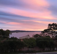 GRANITE BEACH HOUSE  Bay of Fires - Whitsundays Accommodation