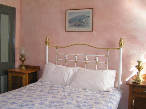 Bendalls Bed And Breakfast - Whitsundays Accommodation 16
