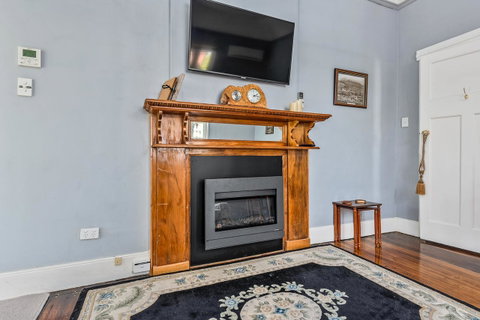 Gatehouse On Stoke - Whitsundays Accommodation 38