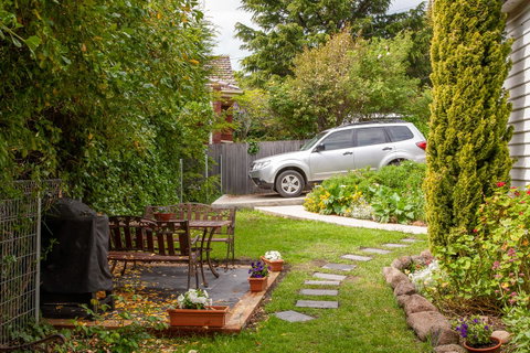 Gatehouse On Stoke - Whitsundays Accommodation 15