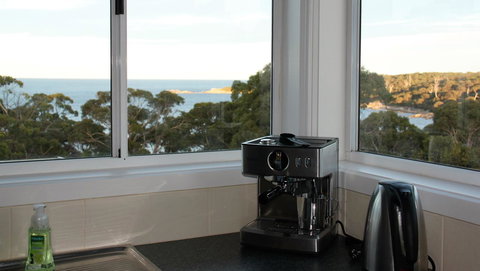 BAY OF FIRES SEACHANGE Ocean Frontage - Whitsundays Accommodation 23
