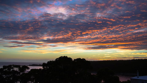 BAY OF FIRES SEACHANGE Ocean Frontage - Whitsundays Accommodation 17