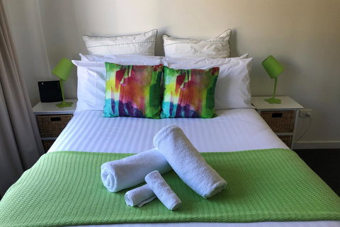 BAY OF FIRES SEACHANGE Ocean Frontage - Whitsundays Accommodation 7