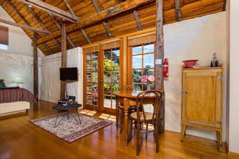 Wagners Cottages - Whitsundays Accommodation 38