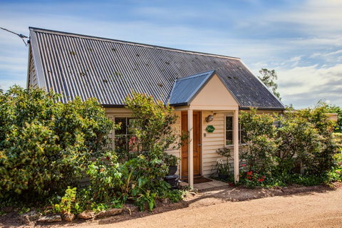 Wagners Cottages - Whitsundays Accommodation 31