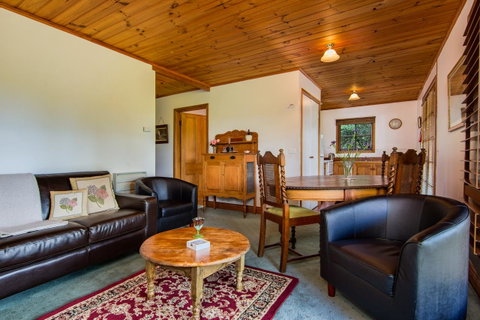 Wagners Cottages - Whitsundays Accommodation 37