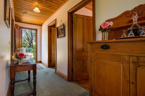 Wagners Cottages - Whitsundays Accommodation 41