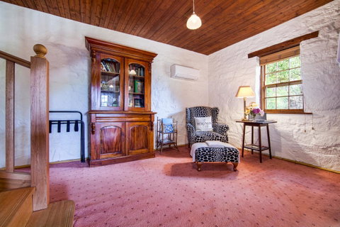 Wagners Cottages - Whitsundays Accommodation 32