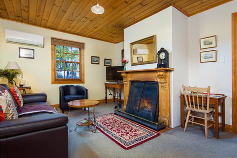Wagners Cottages - Whitsundays Accommodation 22