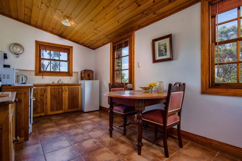 Wagners Cottages - Whitsundays Accommodation 21