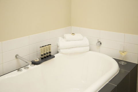 The Sebel Launceston - Whitsundays Accommodation 1