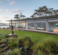 Avalon Coastal Retreat - Whitsundays Accommodation