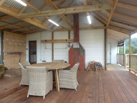 Riders Hut - Derby - Whitsundays Accommodation 11